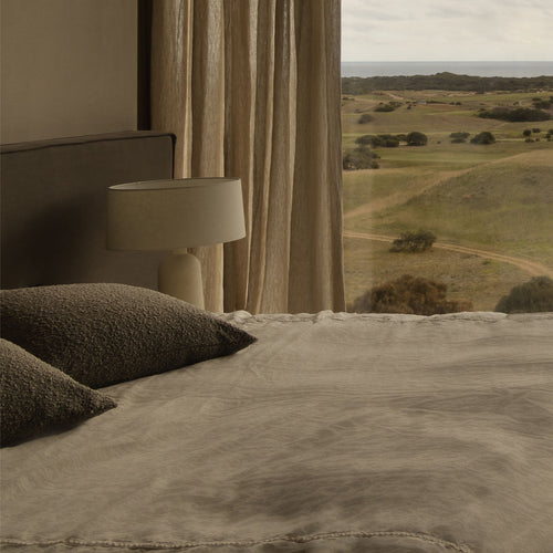 Arlo Bed