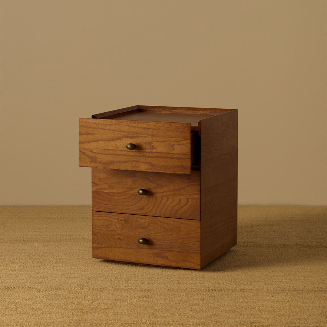 Classic Bedside