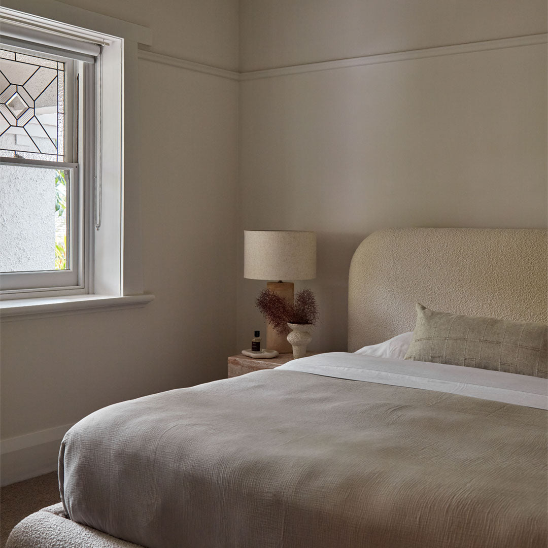 Krystal Bed