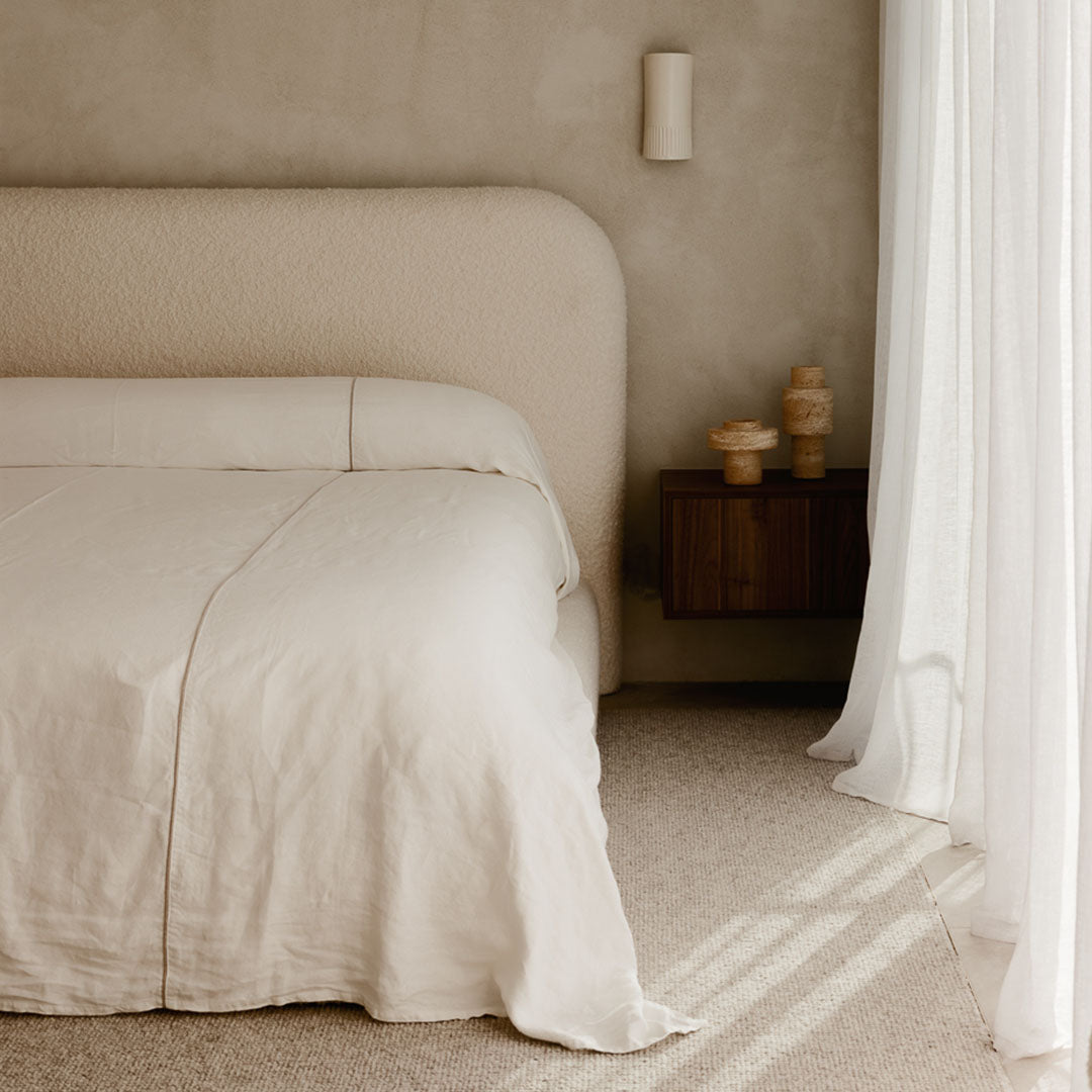 Krystal Bed