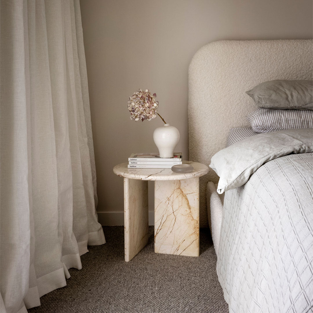 Krystal Bed