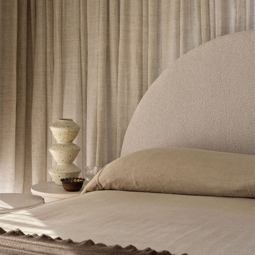 Urban Arch Bed
